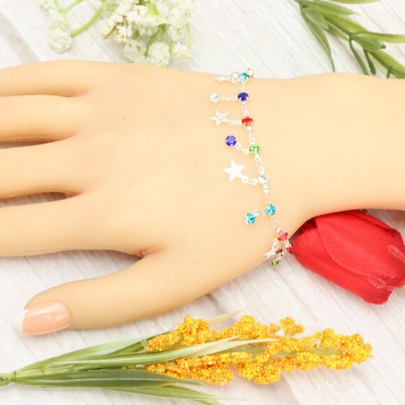 "Trendy Handmade Bracelet – A Thoughtful Gift for Girls & Women | UNVRC1179 - Picture 5 of 10